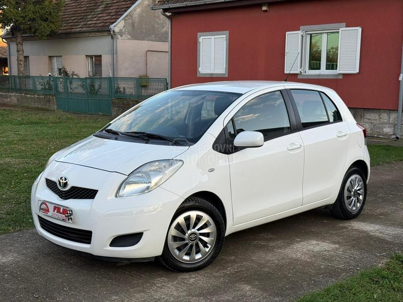 Toyota Yaris 1.3 T O P