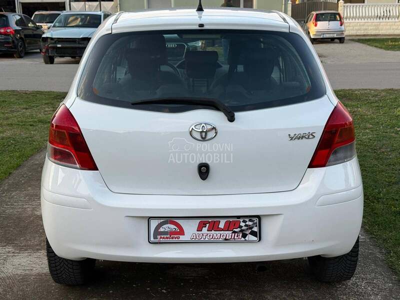 Toyota Yaris 1.3 T O P