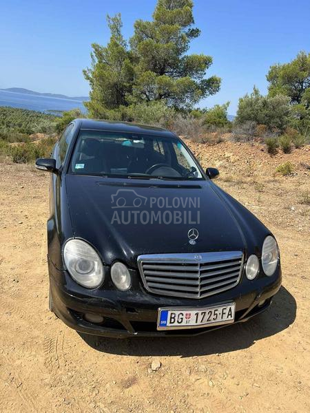 Mercedes Benz E 220 