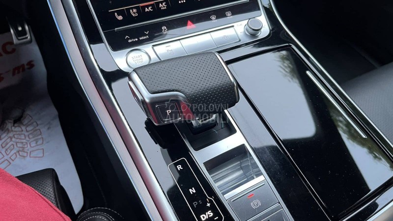 Audi Q8 3.0d S-LINE/MATRIX