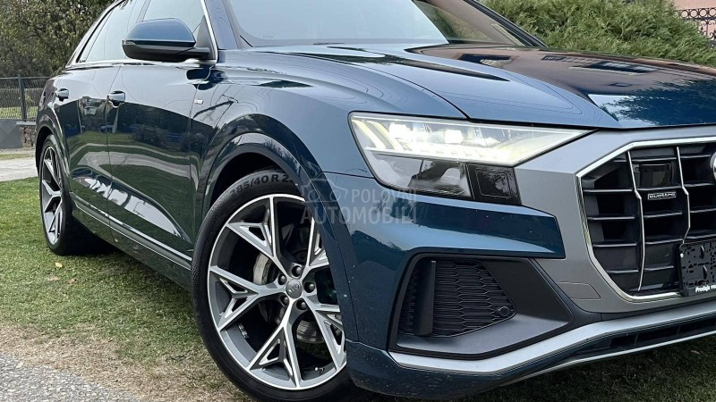 Audi Q8 3.0d S-LINE/MATRIX