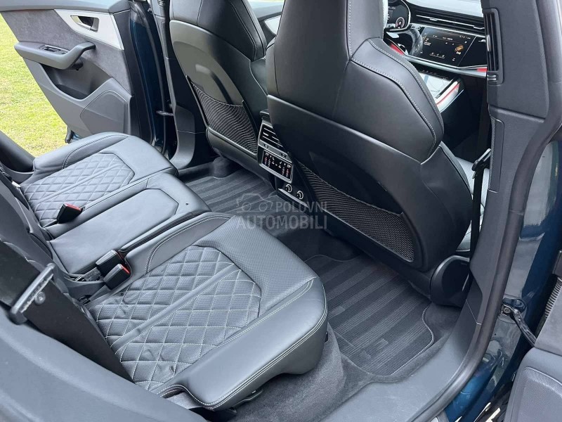 Audi Q8 3.0d S-LINE/MATRIX