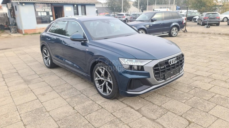 Audi Q8 3.0d S-LINE/MATRIX