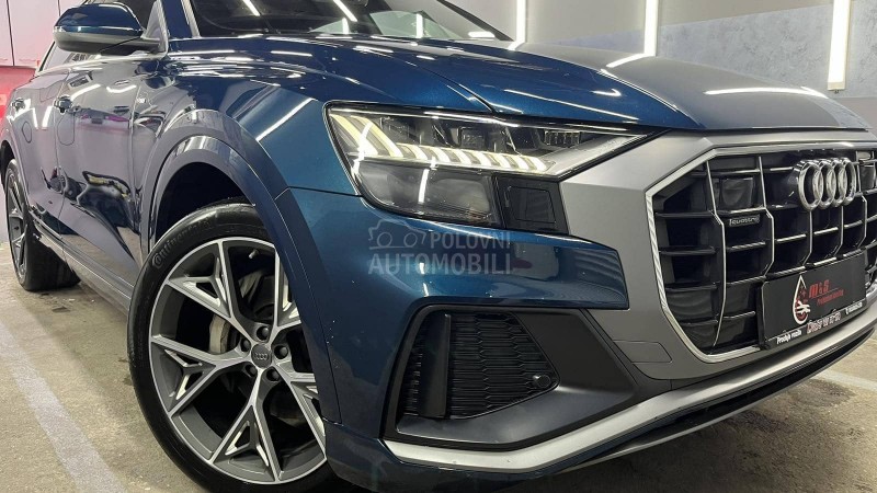 Audi Q8 3.0d S-LINE/MATRIX