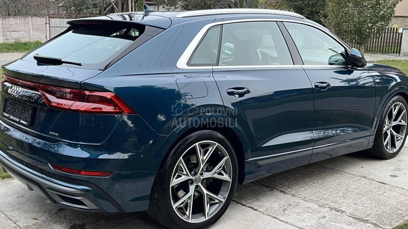 Audi Q8 3.0d S-LINE/MATRIX