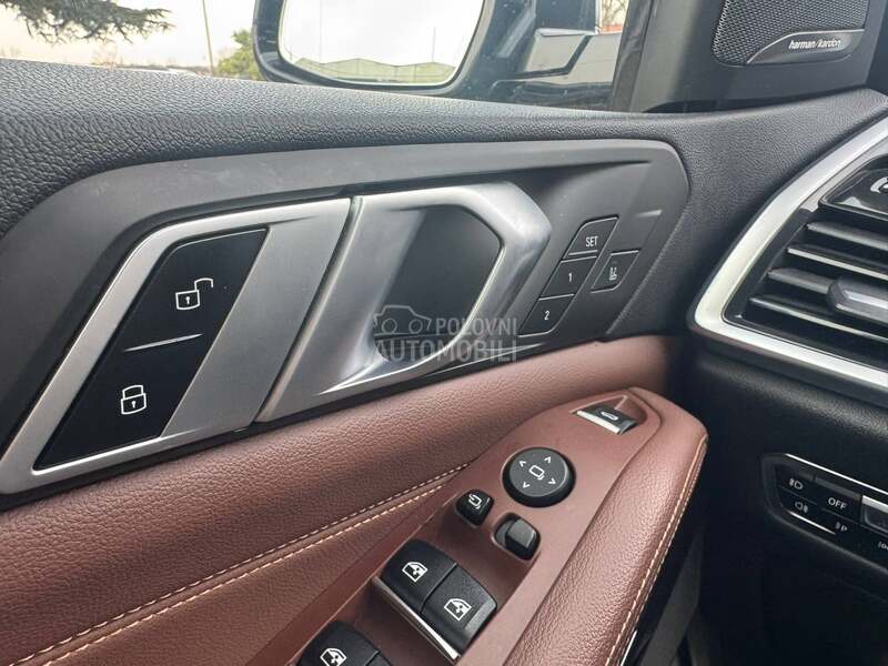 BMW X5 LASER/M/VAZDUH