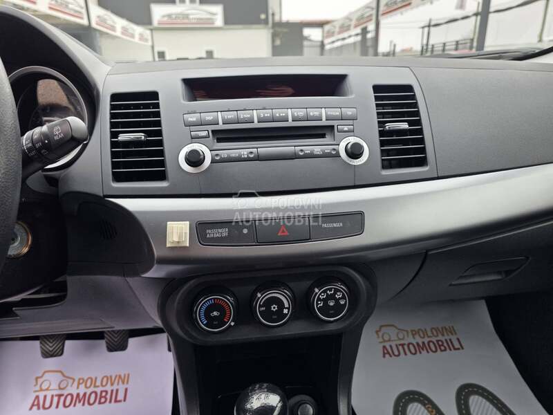 Mitsubishi Lancer 1.5/CH/179.000 K.M