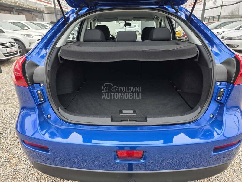 Mitsubishi Lancer 1.5/CH/179.000 K.M