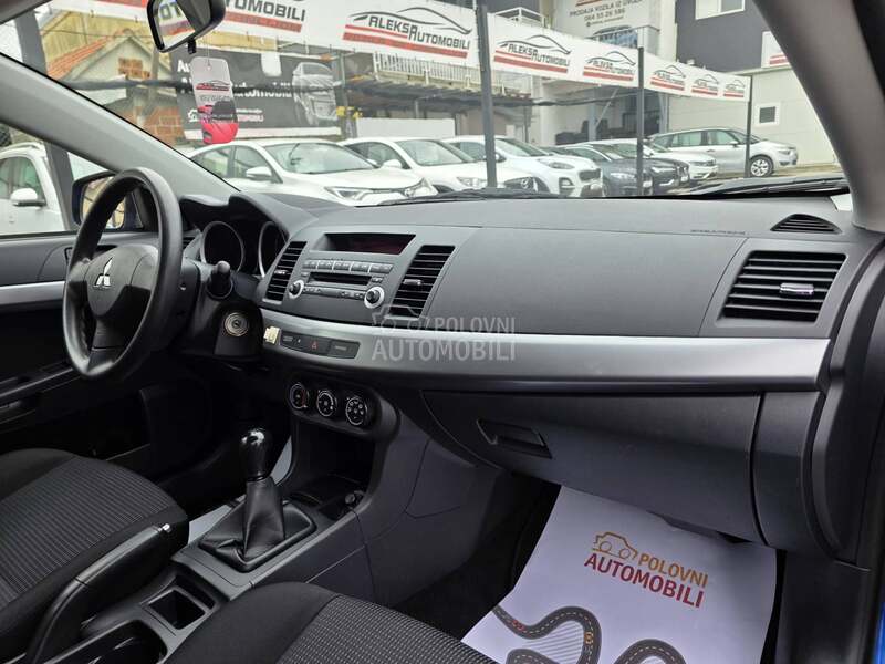 Mitsubishi Lancer 1.5/CH/179.000 K.M