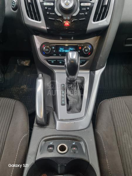 Ford Focus Powershift Titanium