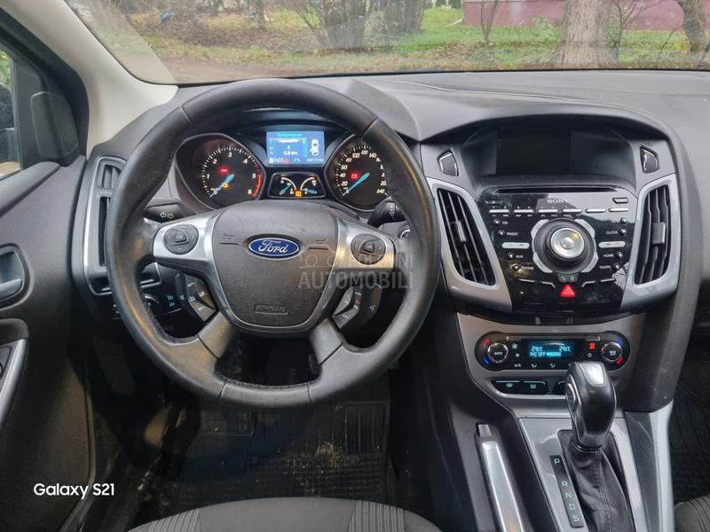 Ford Focus Powershift Titanium