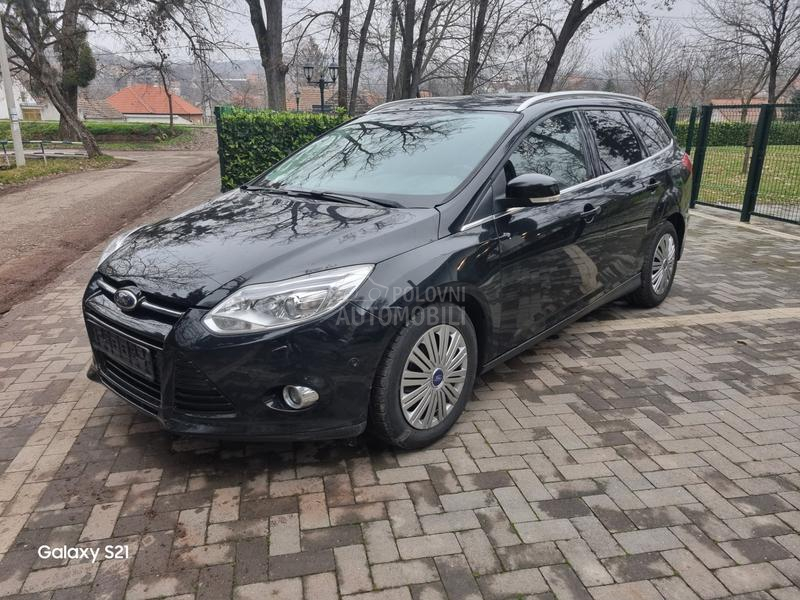 Ford Focus Powershift Titanium