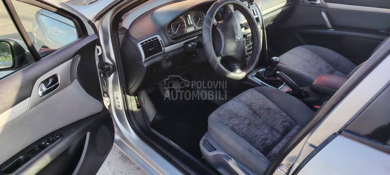 Peugeot 407 1.8 E