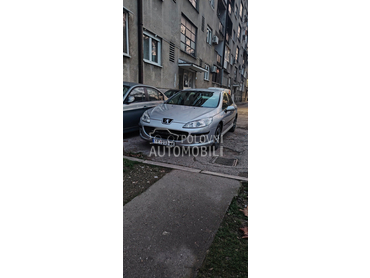 Peugeot 407 1.8 E