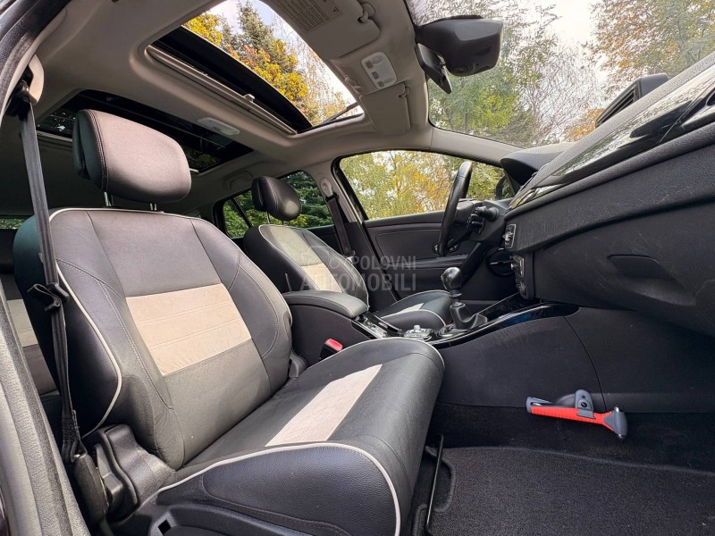 Renault Megane 1.5dci PANO kož bose