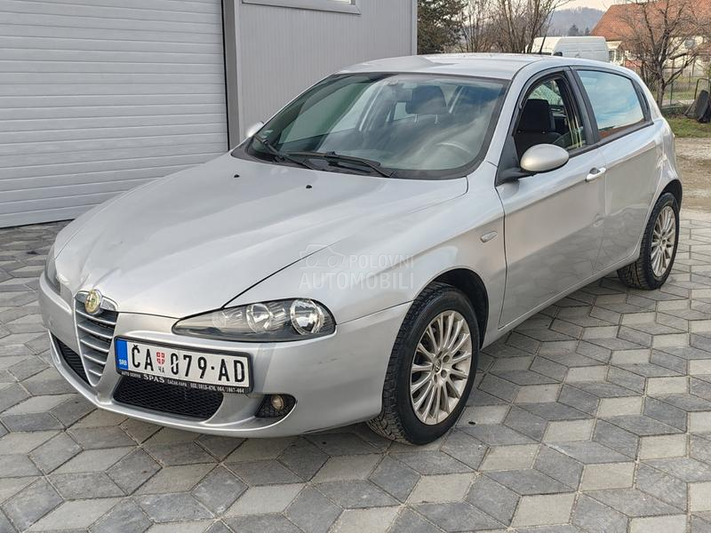 Alfa Romeo 147 REG / DUGO
