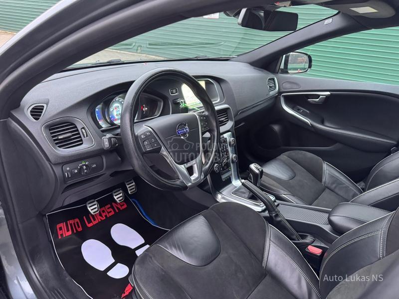 Volvo V40 2.0 R-design