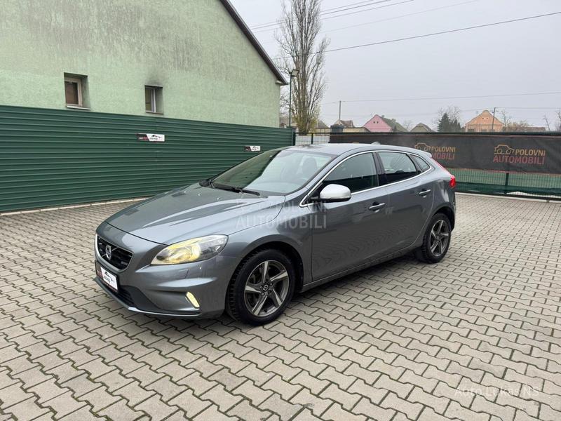 Volvo V40 2.0 R-design