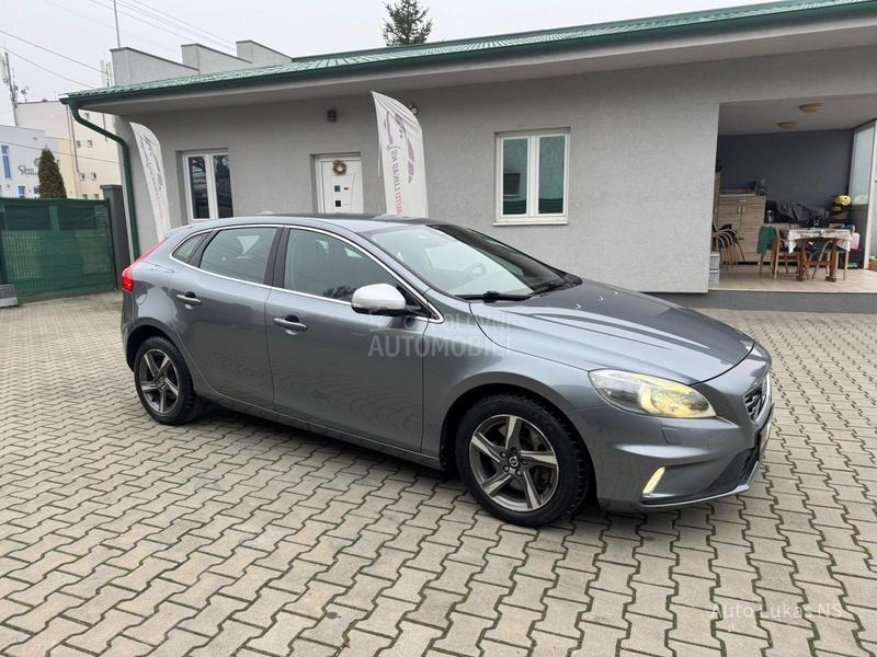 Volvo V40 2.0 R-design