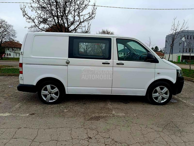 Volkswagen Transporter T5 2.0 tdi