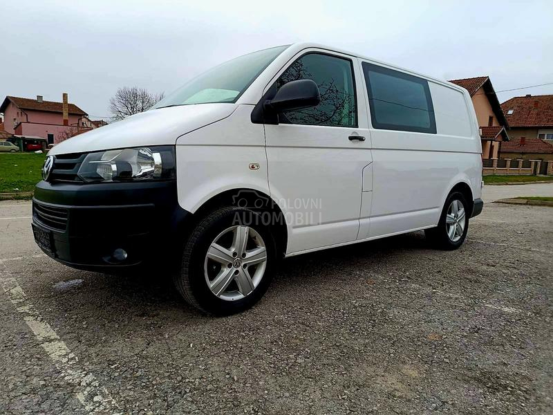 Volkswagen Transporter T5 2.0 tdi