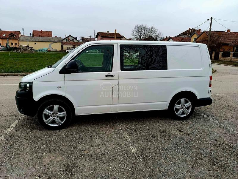 Volkswagen Transporter T5 2.0 tdi
