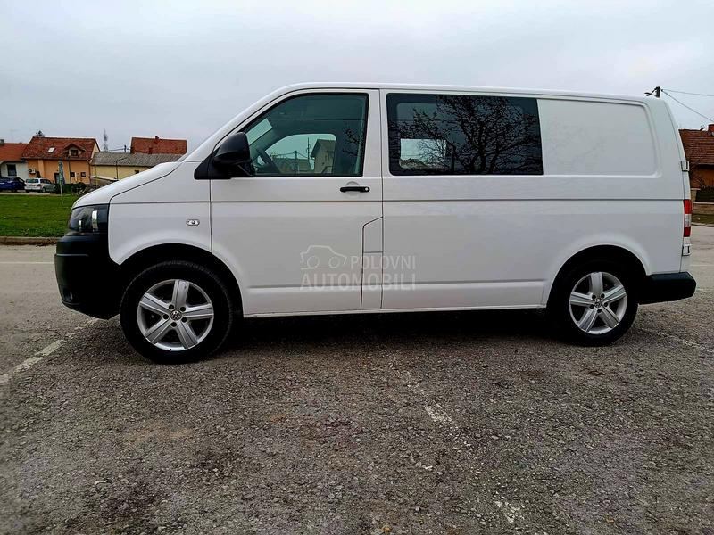 Volkswagen Transporter T5 2.0 tdi