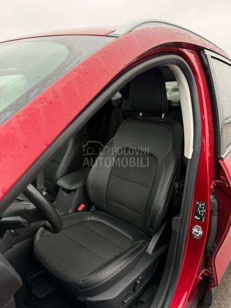 Ford Kuga 2.5 Plug in hybrid