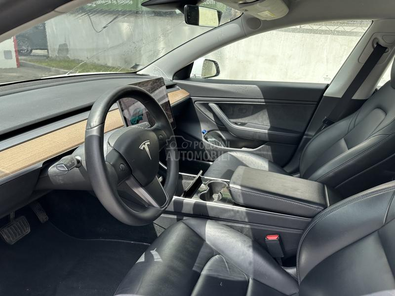Tesla Model 3 Standard Range Plus