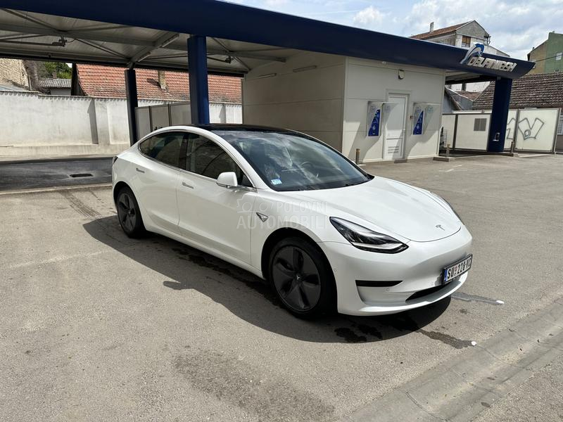Tesla Model 3 Standard Range Plus