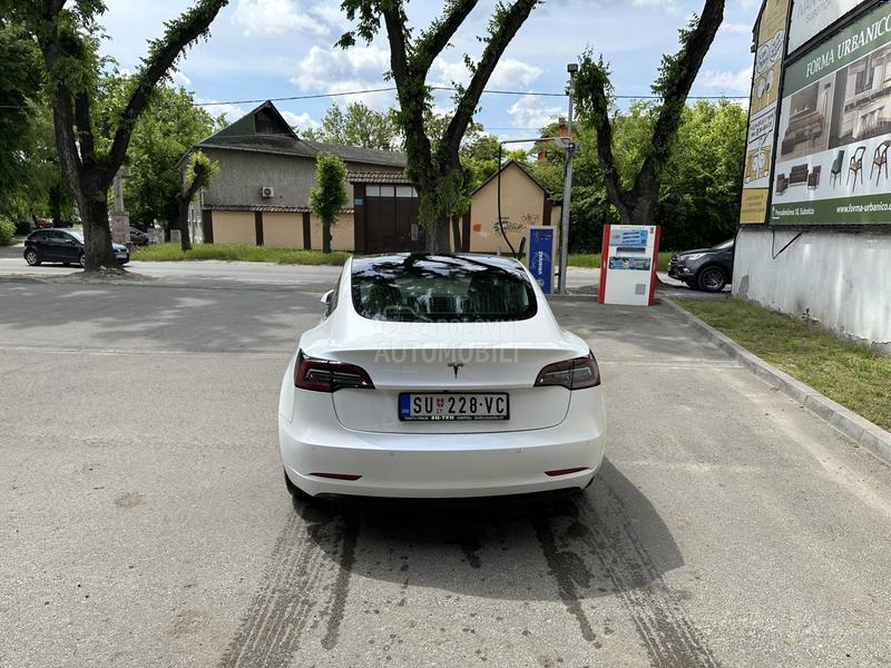 Tesla Model 3 Standard Range Plus