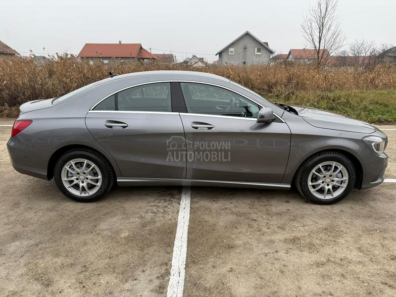 Mercedes Benz CLA 180 LED/AUTO MATIK/FUL