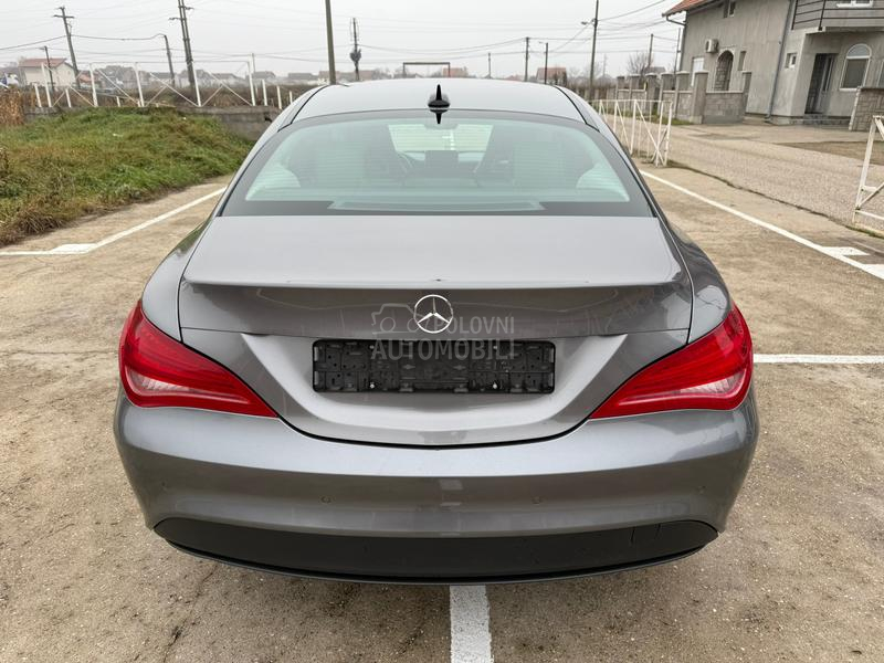 Mercedes Benz CLA 180 LED/AUTO MATIK/FUL