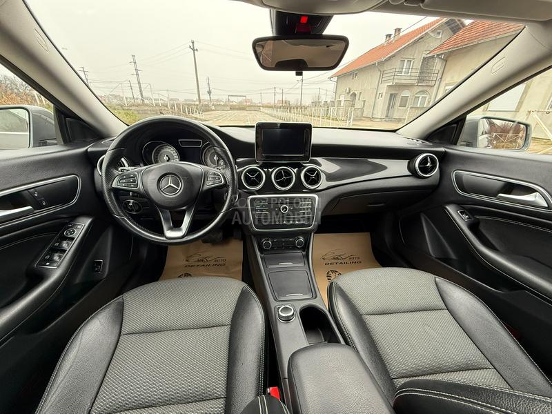Mercedes Benz CLA 180 LED/AUTO MATIK/FUL