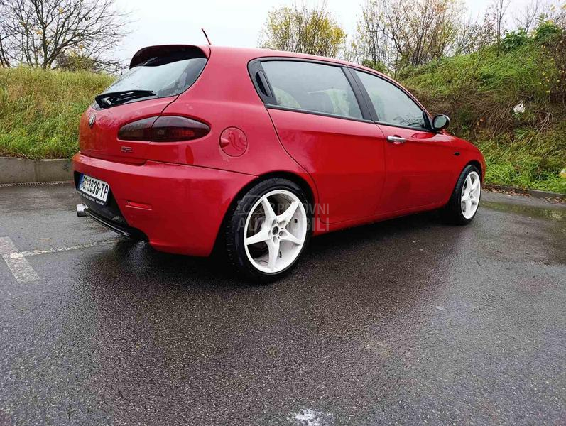 Alfa Romeo 147 Q2