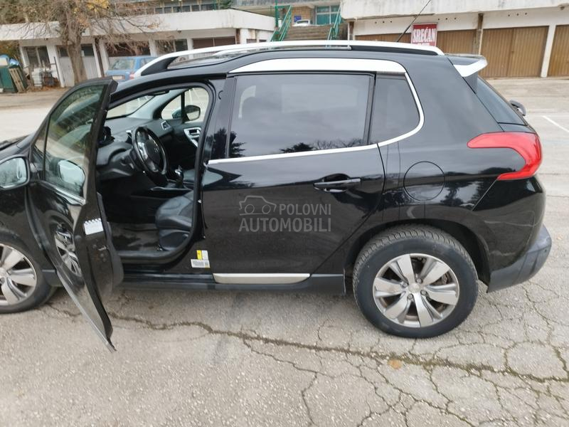 Peugeot 2008 1.2ehpt