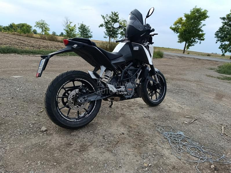 KTM Duke 200