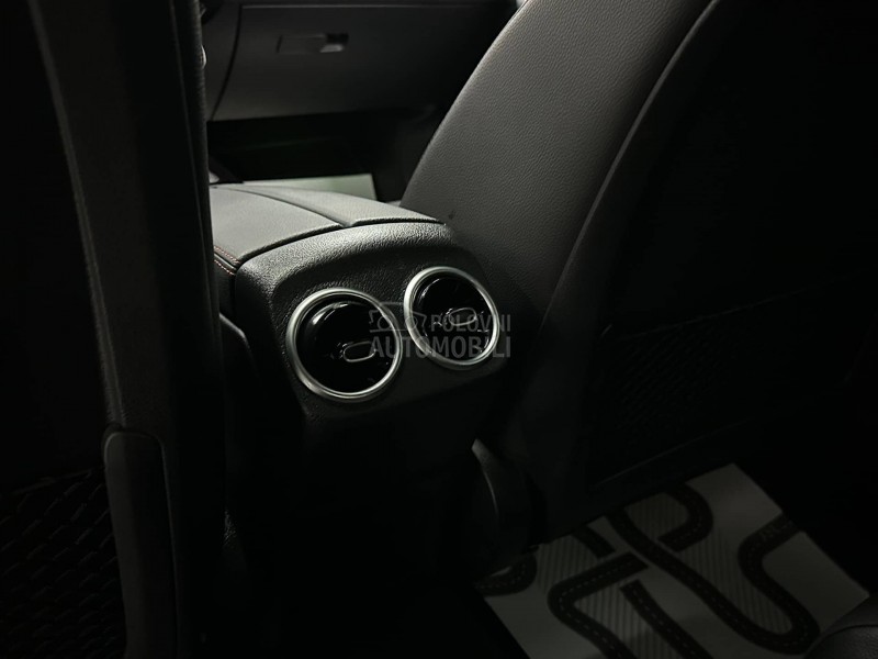 Mercedes Benz CLA 180 CDI AMG LINE PAN AMB