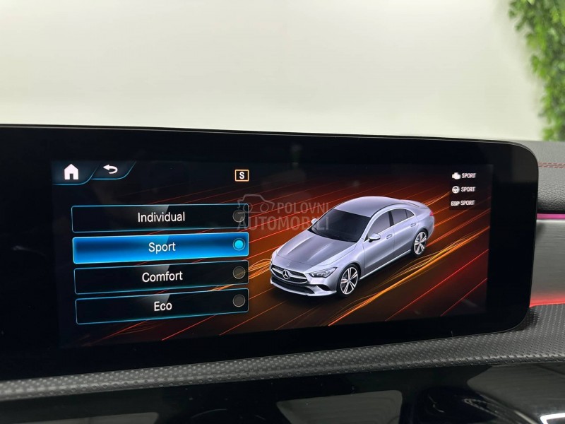 Mercedes Benz CLA 180 CDI AMG LINE PAN AMB