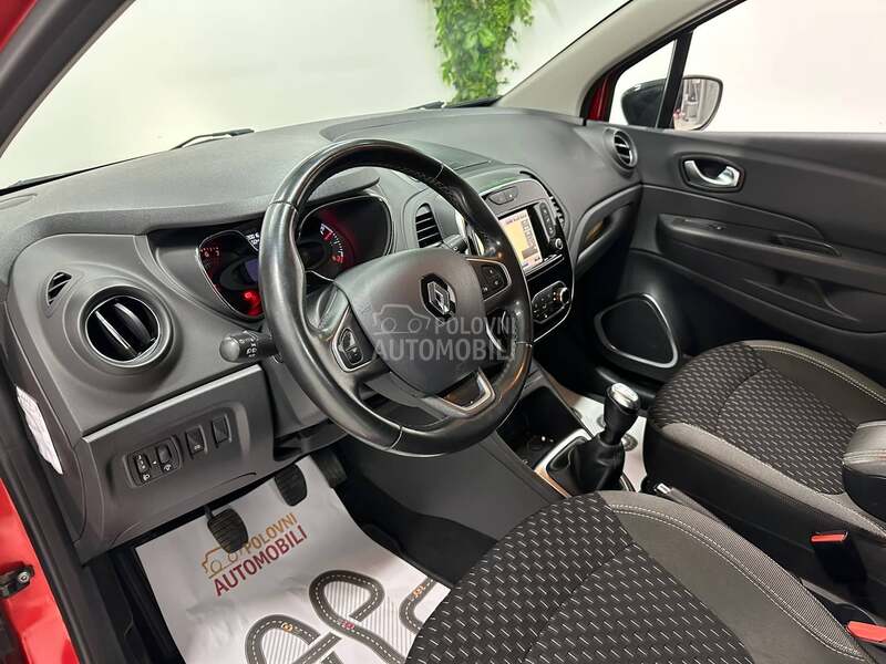Renault Captur 0.9 TCe INTENS