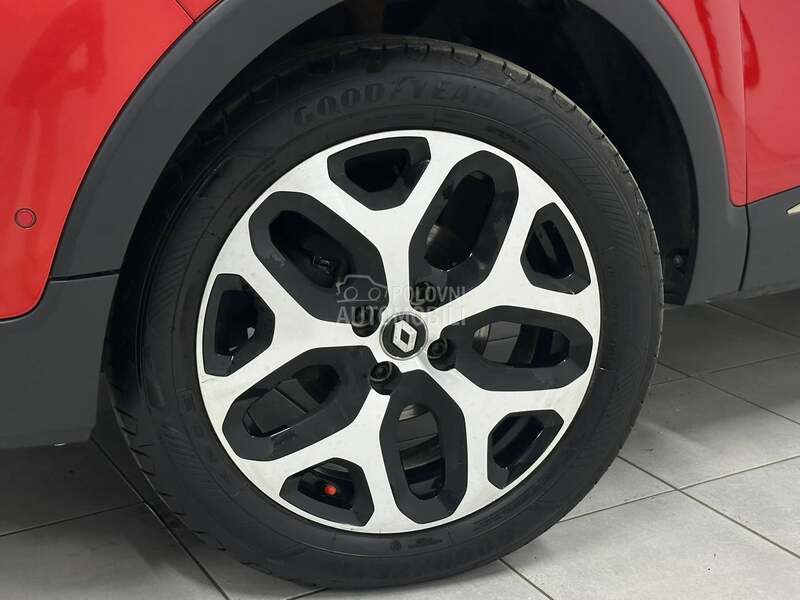 Renault Captur 0.9 TCe INTENS