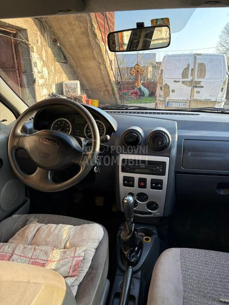 Dacia Logan dacia logan 1.6 16v