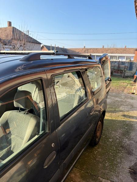 Dacia Logan dacia logan 1.6 16v