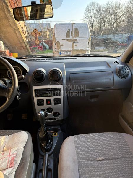 Dacia Logan dacia logan 1.6 16v