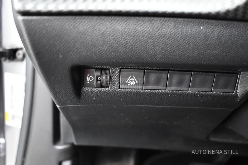 Peugeot 2008 1.2 Allure AT