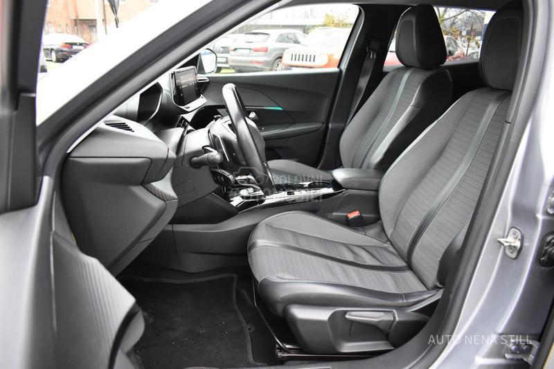Peugeot 2008 1.2 Allure AT