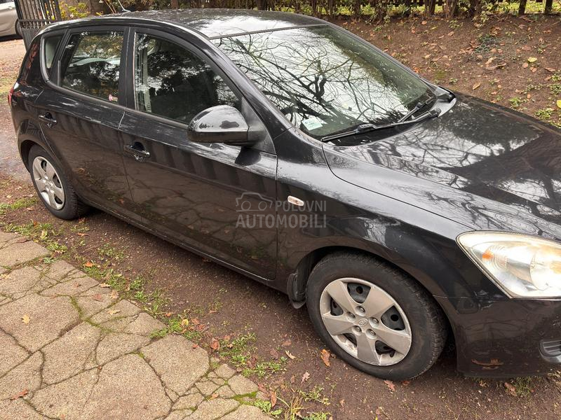Kia cee`d 1.6 Crdi