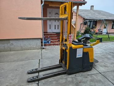 Jungheinrich ERD 220 top stanje