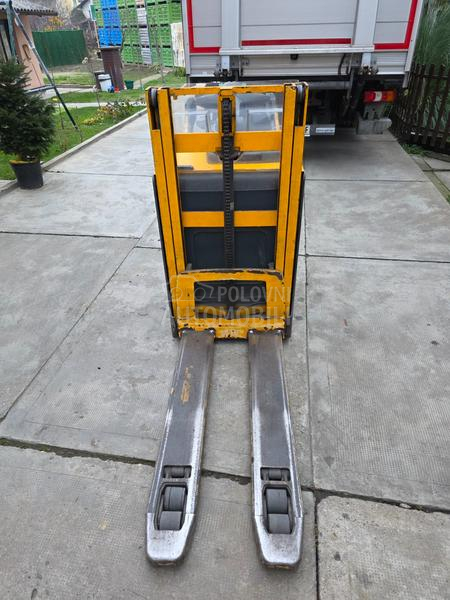 Jungheinrich ERD 220 top stanje