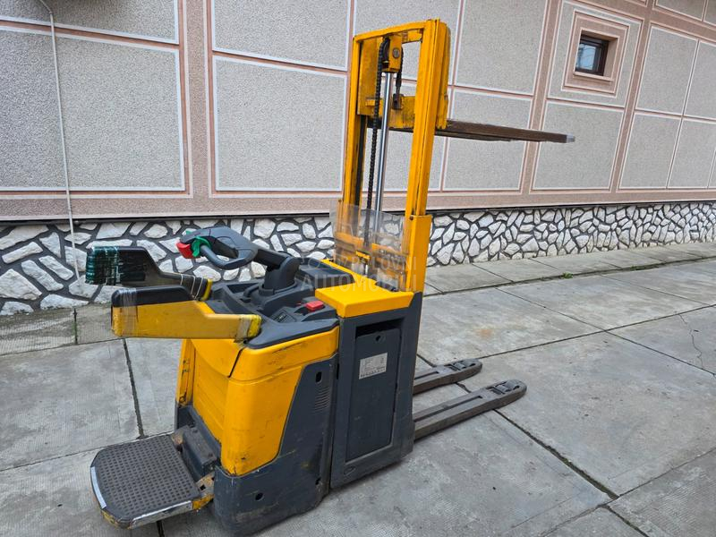 Jungheinrich ERD 220 top stanje